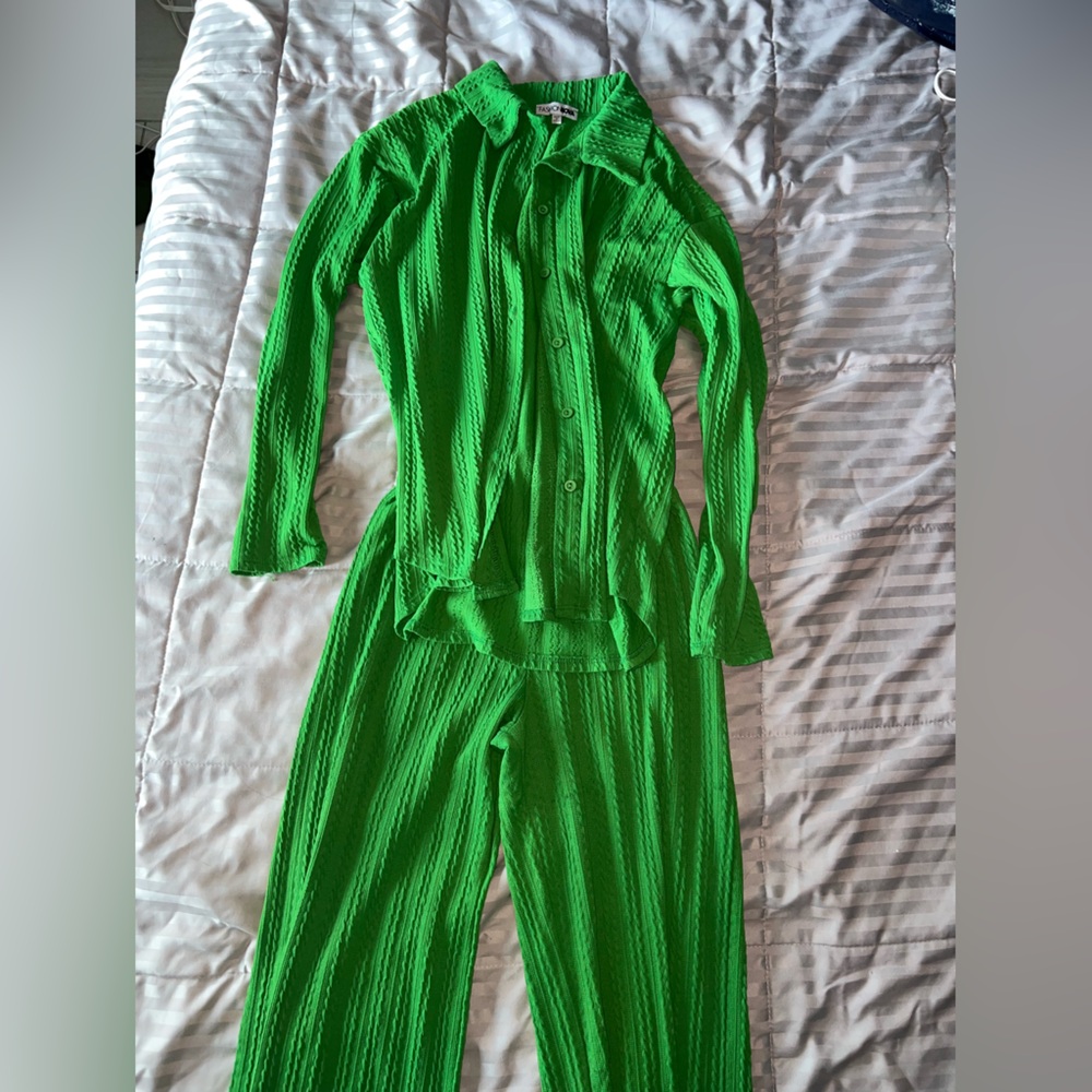 Cute green set